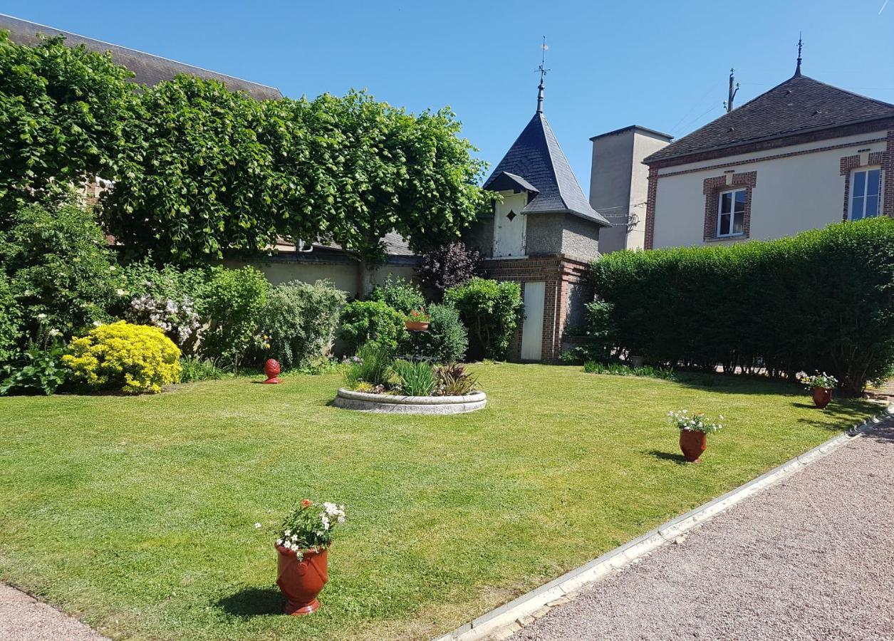 Rugles Le Clos Saint-Germain מראה חיצוני תמונה