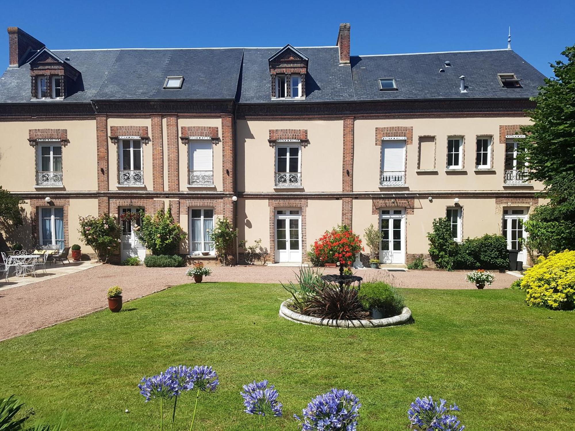 Rugles Le Clos Saint-Germain מראה חיצוני תמונה